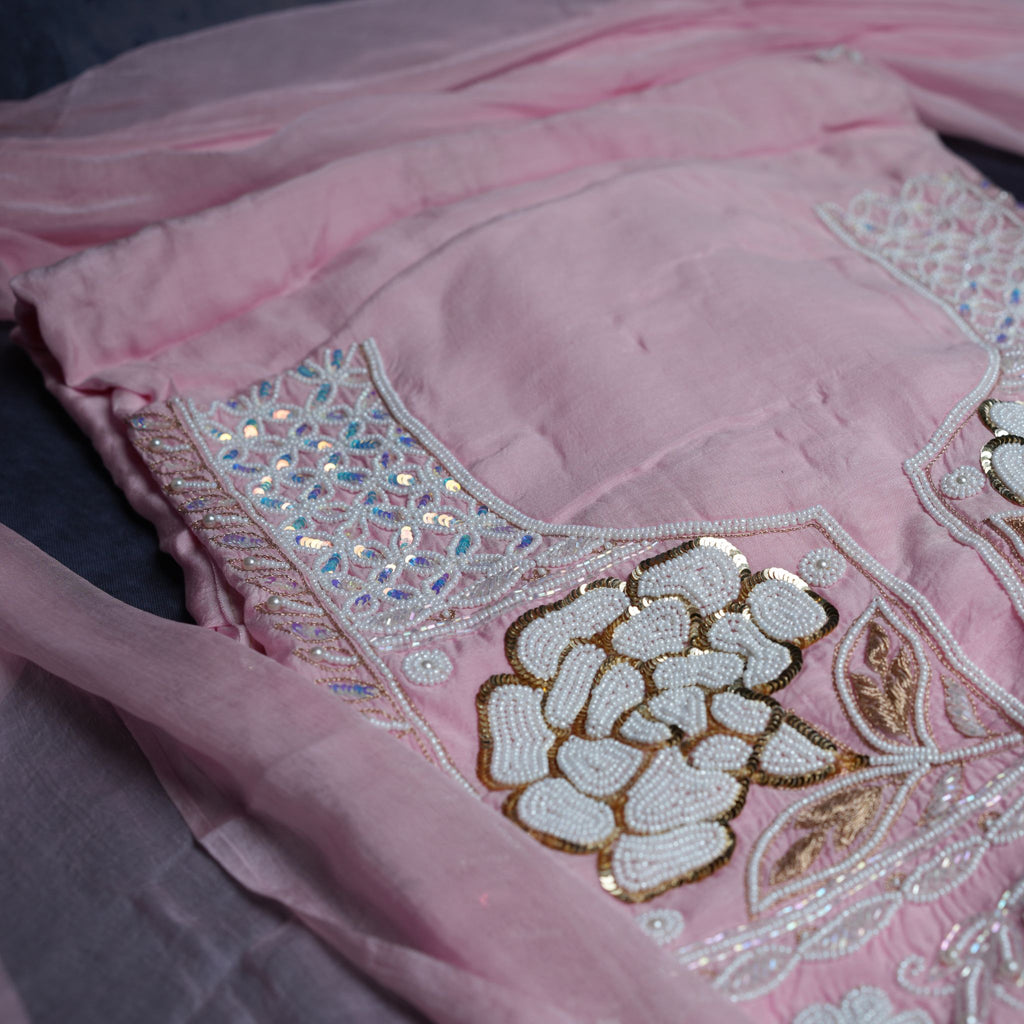 Lucknowi Chikankari Handwork 3-Piece Suit Set in Pastel Pink
