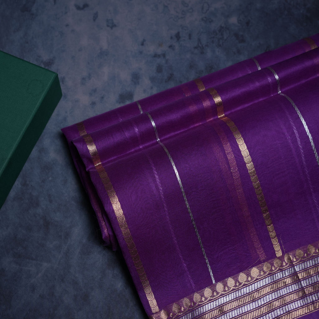 Pure Kora Banarasi Handloom Saree Golden & Silver Zari Weaving With Blouse