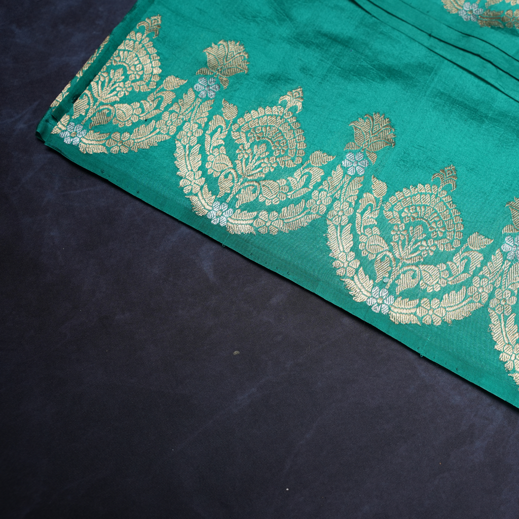 Raw Mango Silk Saree Hand Weaving with Blouse