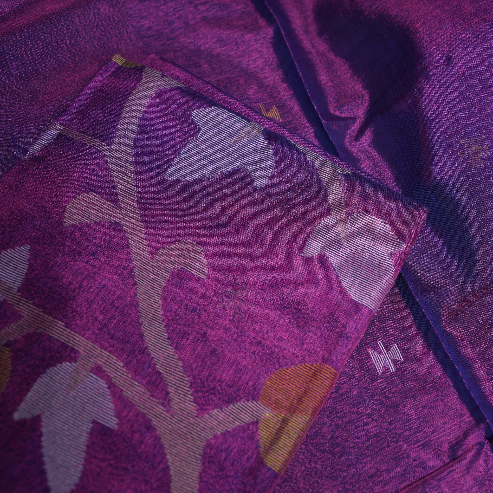 Tissue Handwoven Jamdani 2-Piece Suit Set with Floral Woven Motifs (Royal Purple)